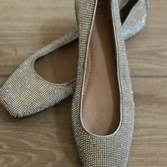 Rhinestone Flats - Picture 6 of 7